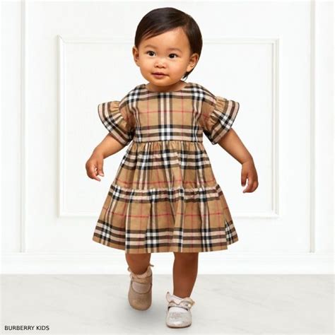 cheap baby girl burberry|burberry baby sale outlet.